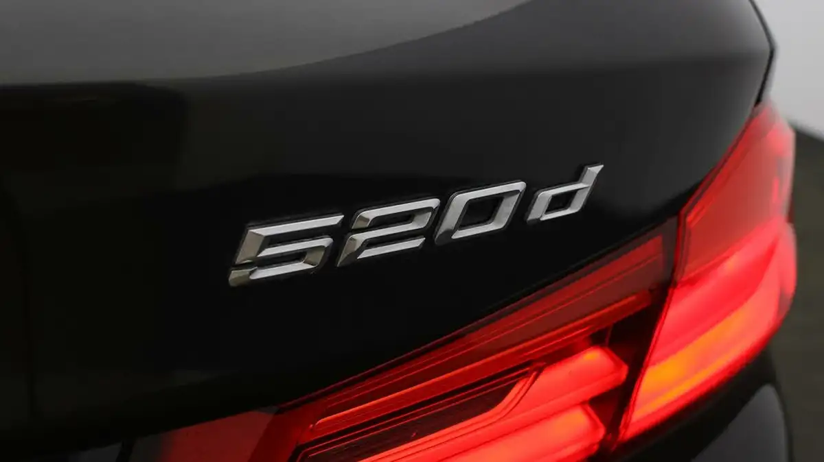 2018-bmw-5-series-20td-520d-m-sport-188bhp-ss-saloon-4d-big-19