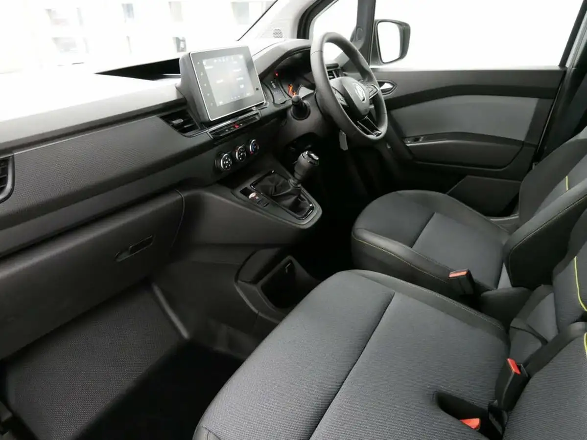 2023-renault-kangoo-15dci-ml19-95-advance-big-24