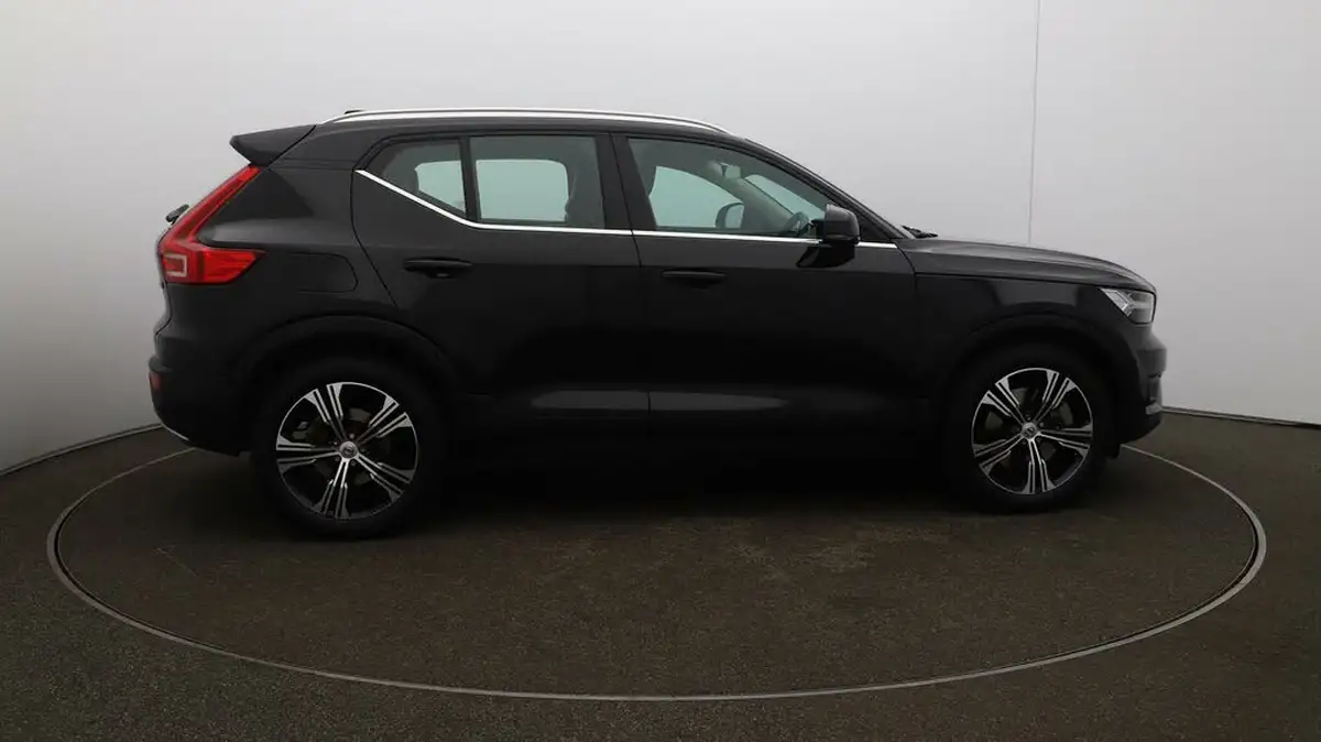 2020-volvo-xc40-15-t5-inscription-twin-engine-big-47