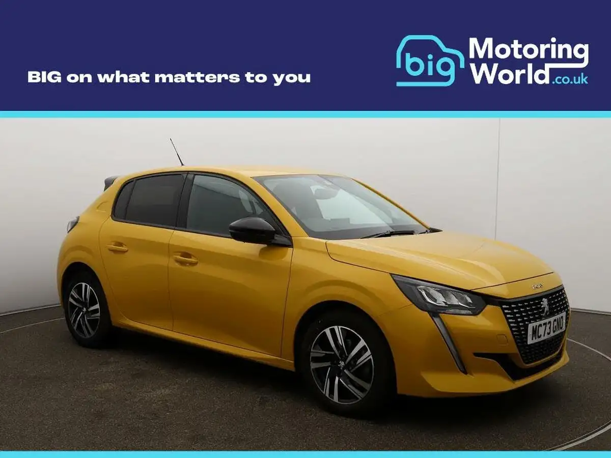 2023-peugeot-208-12-puretech-allure-premium-100ps-eat8-big-0