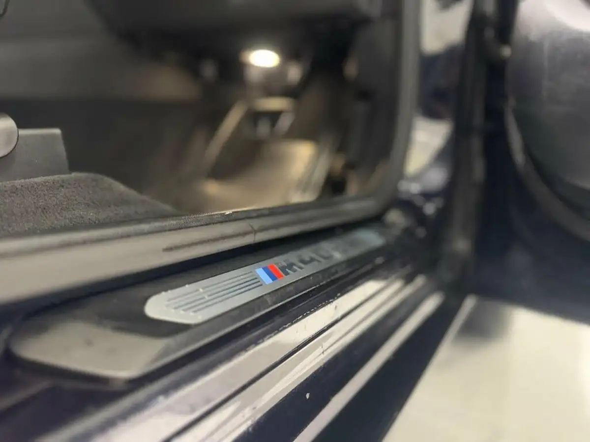 2019-bmw-x4-30td-m40d-322bhp-big-38