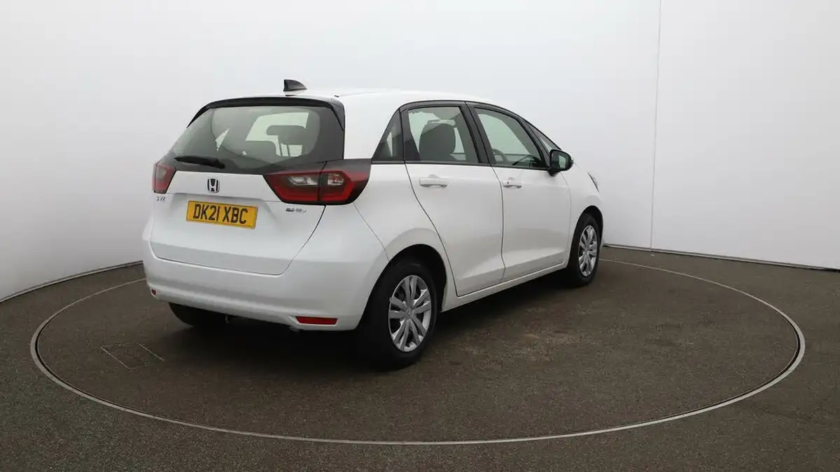 2021-honda-jazz-15-i-mmd-se-107ps-big-50