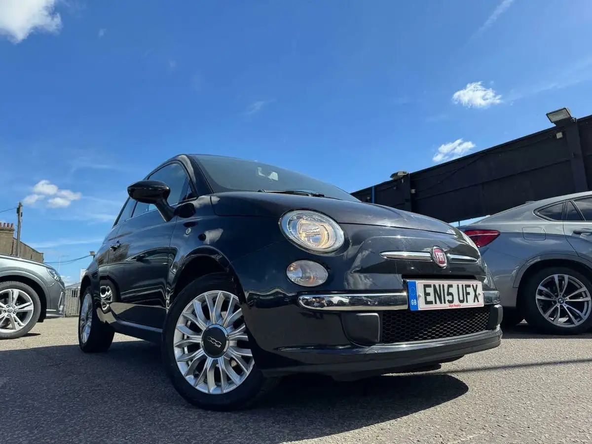 2015-fiat-500-12-pop-star-big-25
