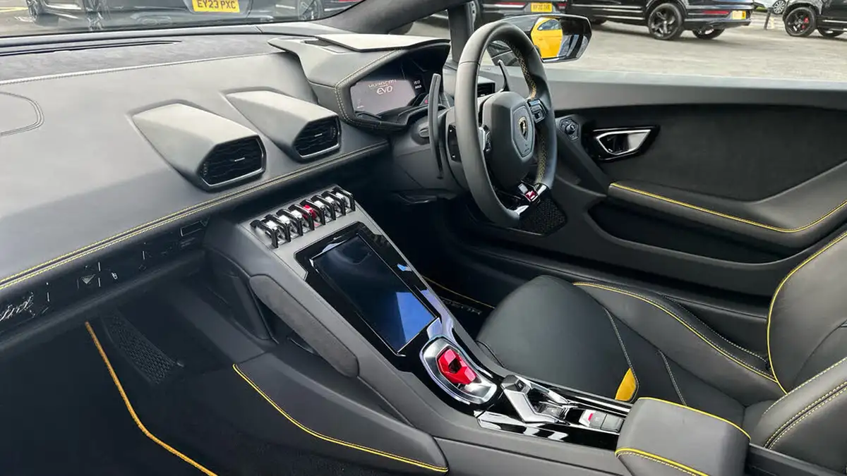 2020-lamborghini-huracan-52-evo-640ps-4wd-coupe-big-13