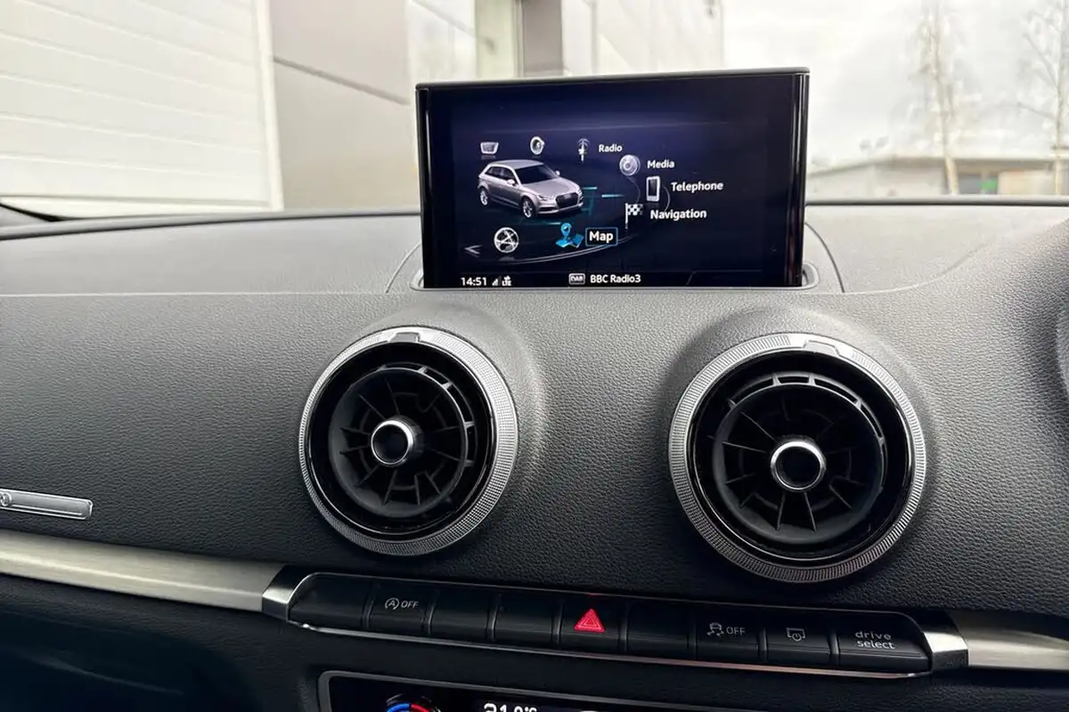 2019-audi-a3-15-tfsi-s-line-sportback-5d-tronic-big-46