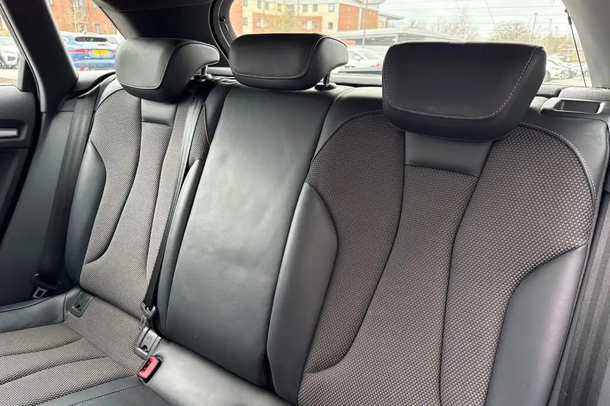 2019-audi-a3-15-tfsi-s-line-sportback-5d-tronic-big-18