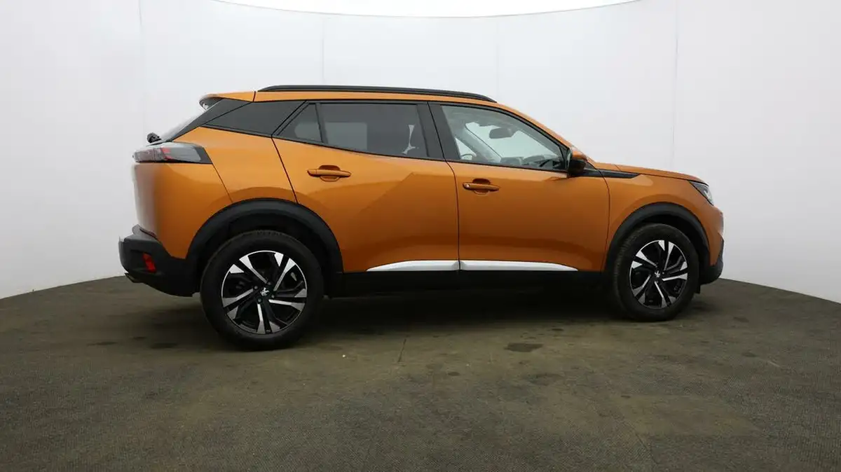 2021-peugeot-2008-suv-12-puretech-allure-premium-100bhp-big-47