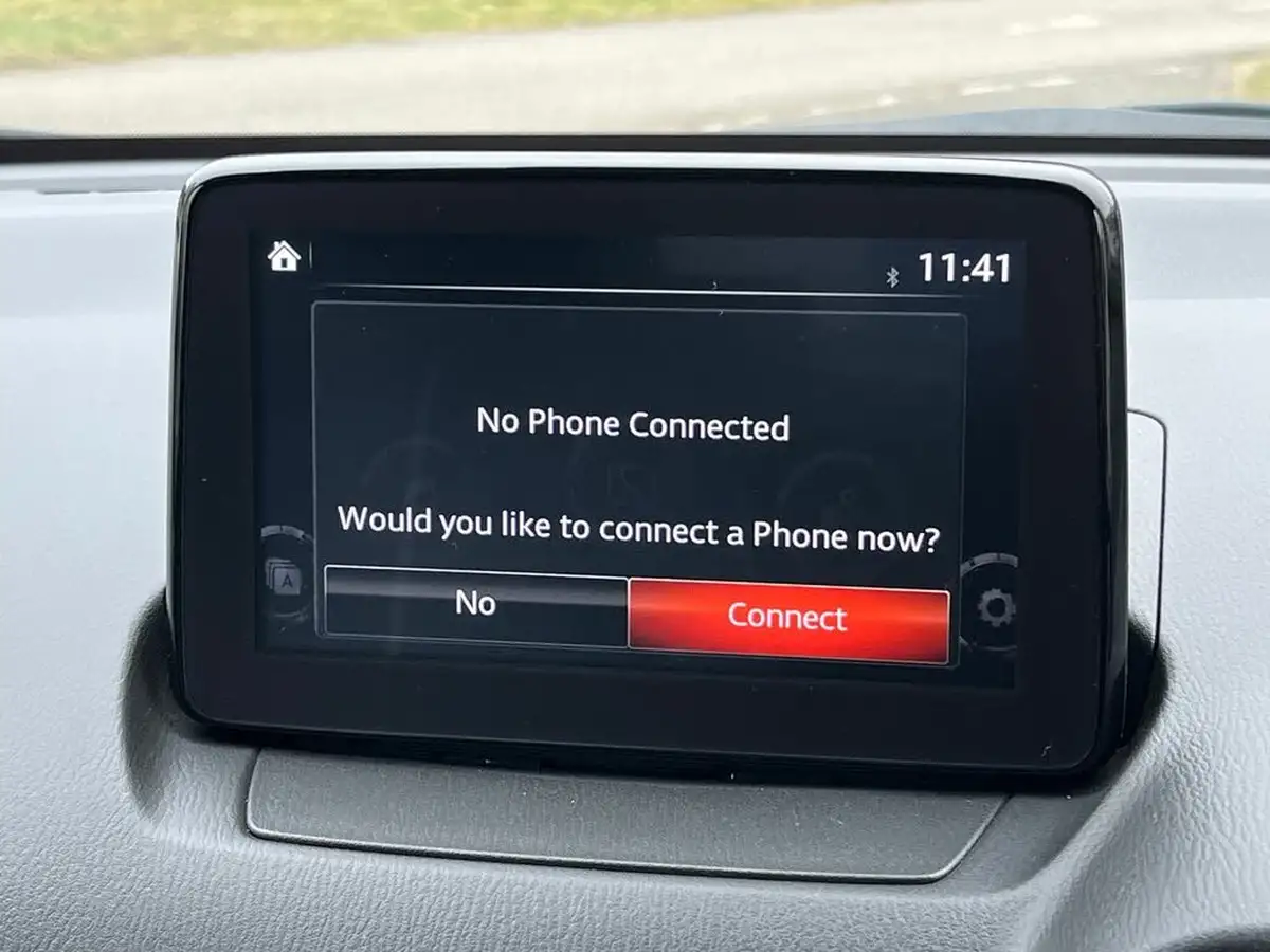 2021-mazda-mazda2-15-skyactiv-g-gt-sport-nav-light-stone-big-16