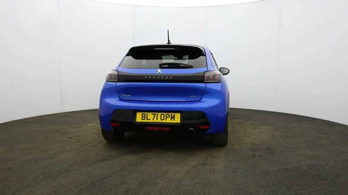 2022-peugeot-208-15-bluehdi-gt-100bhp-big-61
