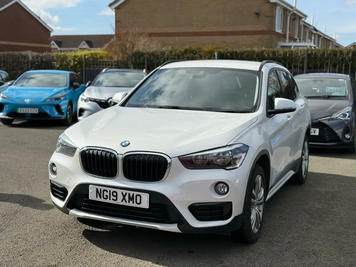 2019-bmw-x1-20td-xdrive20d-sport-big-2