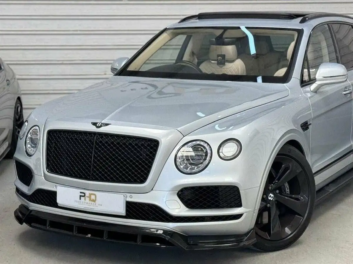 2016-bentley-bentayga-60-w12-big-10