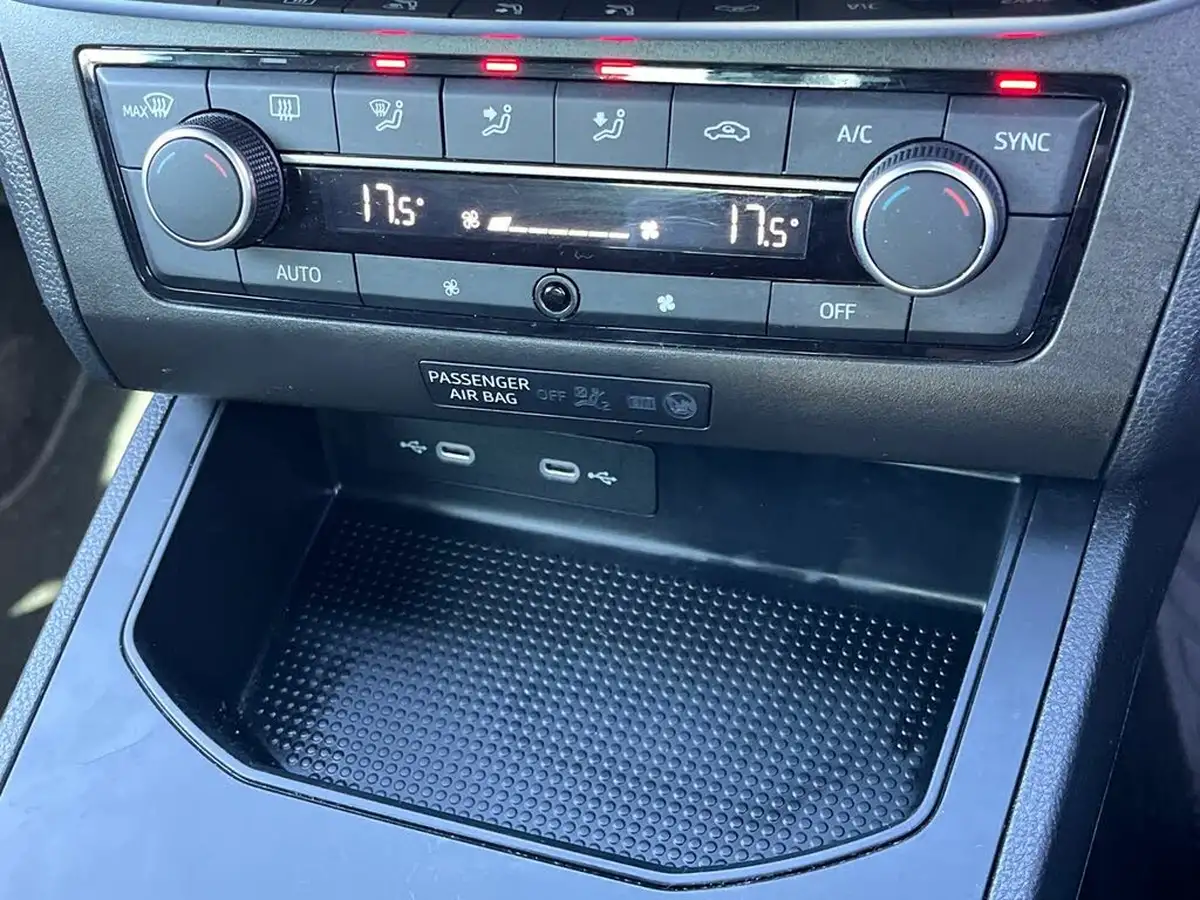 2023-seat-ibiza-10-tsi-fr-110ps-big-22