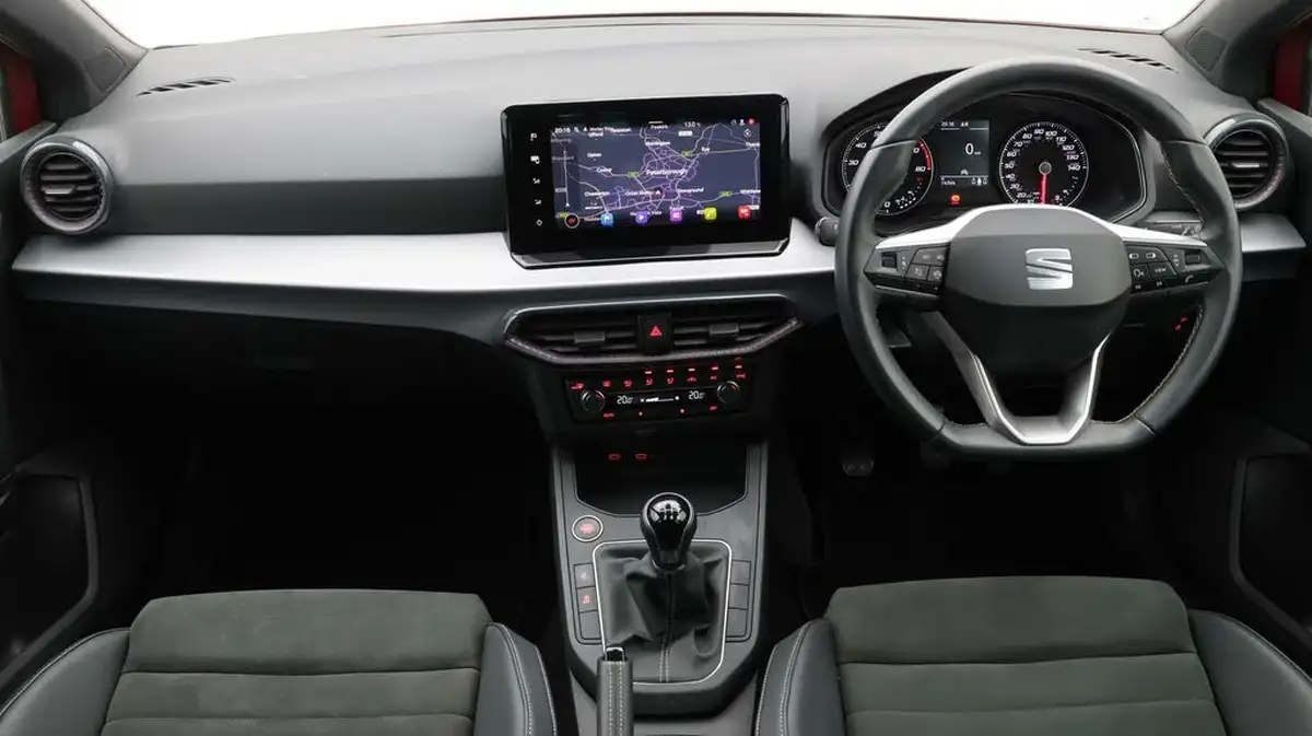 2022-seat-ibiza-10-tsi-xcellence-110ps-big-13