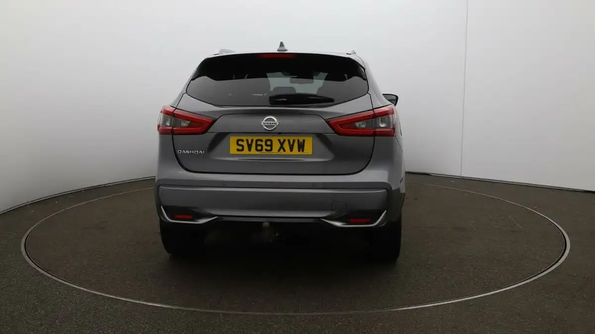 2019-nissan-qashqai-17dci-tekna-4x4-cvt-big-49