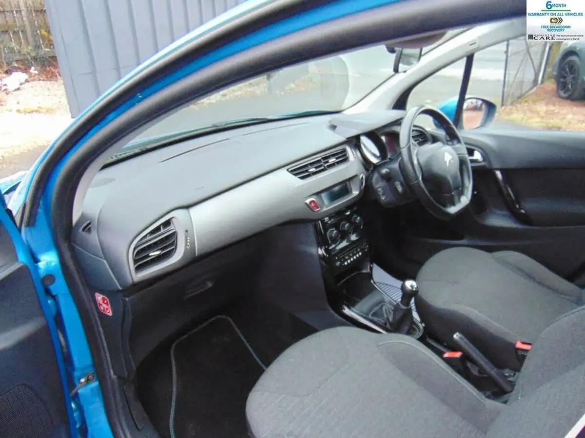 2015-citroen-c3-12-selection-big-14