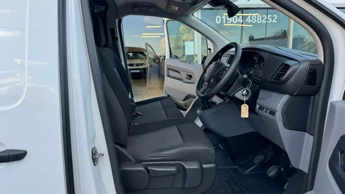 2022-citroen-dispatch-15bluehdi-enterprise-pro-m-1000-big-24
