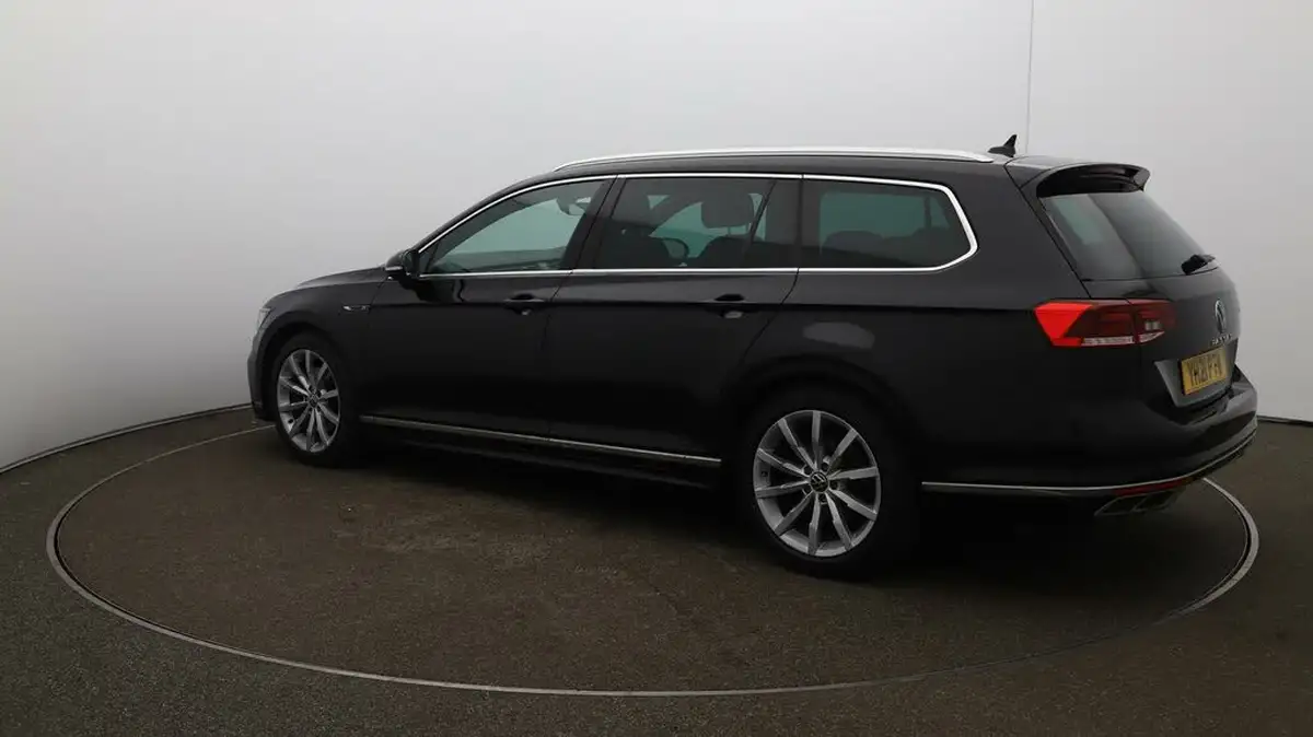 2021-volkswagen-passat-15-tsi-r-line-estate-5d-dsg-big-27