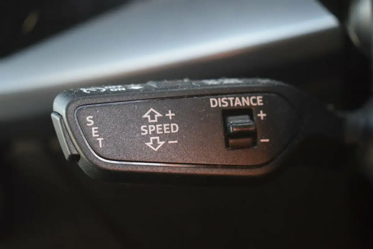 2023-audi-a3-10-30-tfsi-s-line-sportback-5d-tronic-big-20