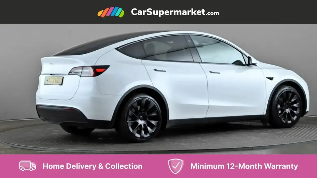 2023-tesla-model-y-e-rwd-big-5