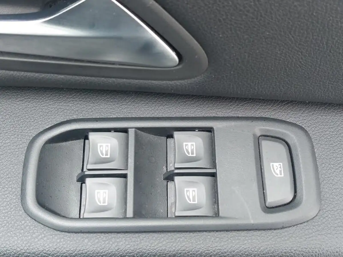 2021-dacia-duster-13-tce-prestige-130bhp-1333cc-big-12
