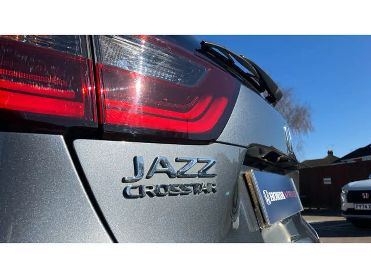 2020-honda-jazz-15-i-mmd-crosstar-ex-big-18