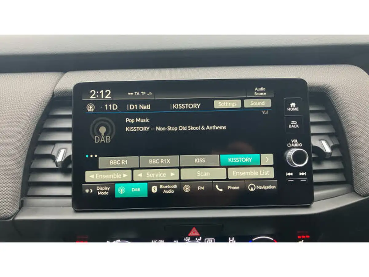2021-honda-jazz-15-i-mmd-crosstar-ex-109ps-two-tone-big-30