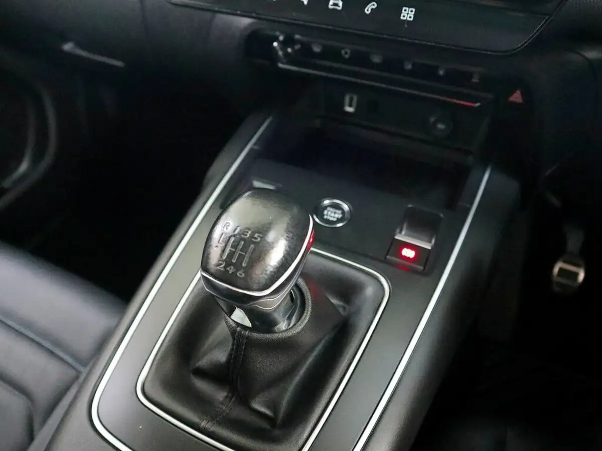 2023-citroen-c5-aircross-12-puretech-c-series-edition-130ps-ss-big-31