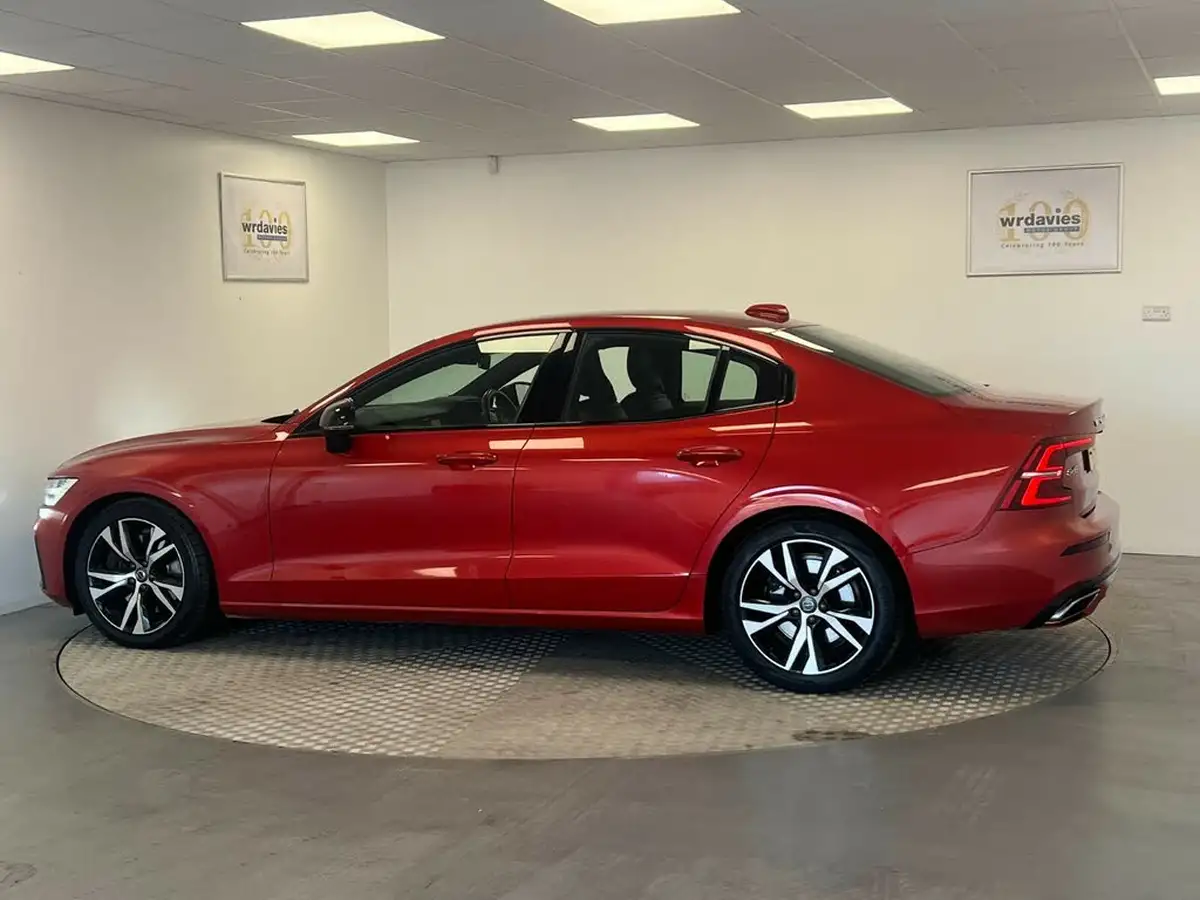 2019-volvo-s60-20-t5-r-design-plus-big-10