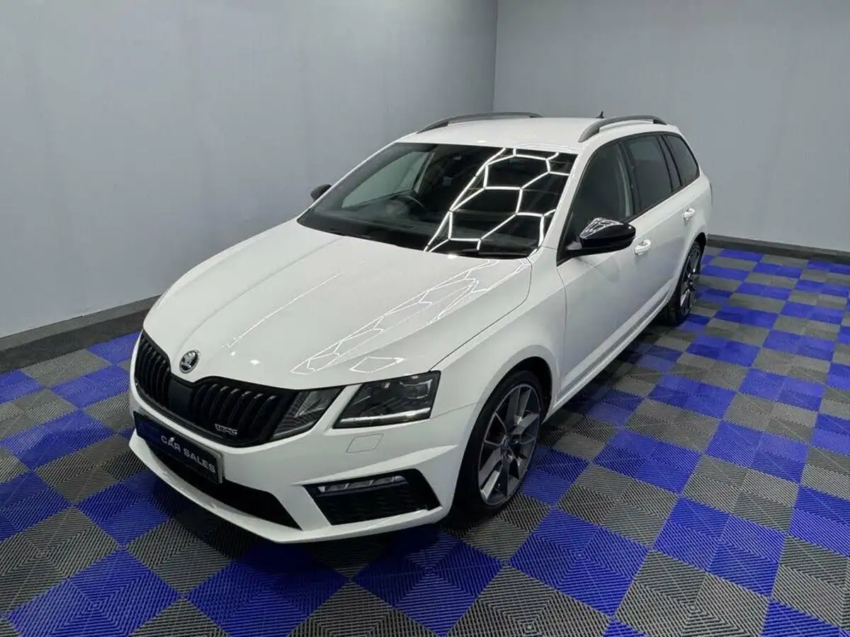 2018-skoda-octavia-20-tsi-vrs-245ps-estate-dsg-big-10