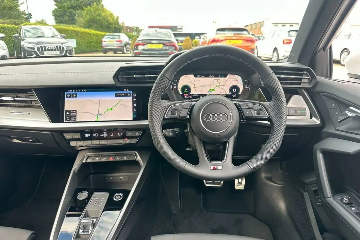 2024-audi-a3-14-40-tfsi-e-s-line-big-34