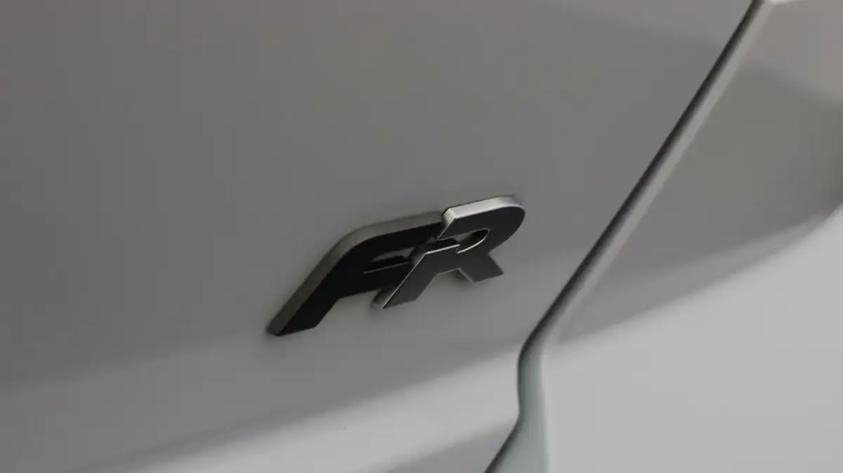 2021-seat-ibiza-10-tsi-fr-sport-95ps-big-19