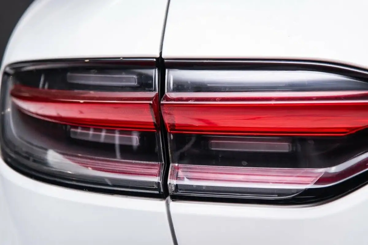 2020-porsche-macan-30-v6-s-big-49