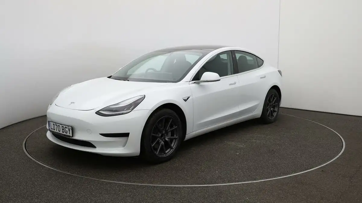 2020-tesla-model-3-e-standard-plus-big-3