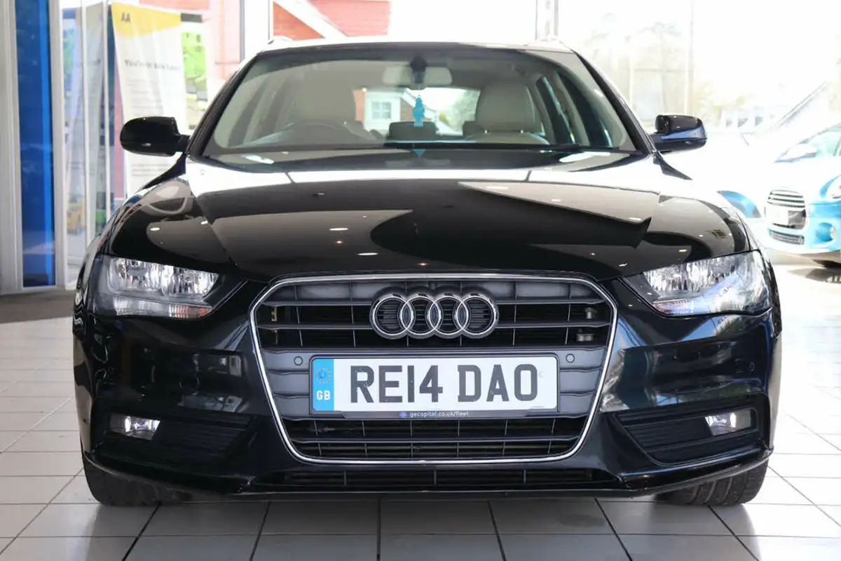 2014-audi-a4-avant-20td-se-technik-177ps-avant-big-10