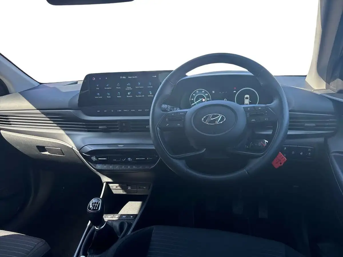 2022-hyundai-i20-10-t-gdi-premium-eclutch-imt-big-11