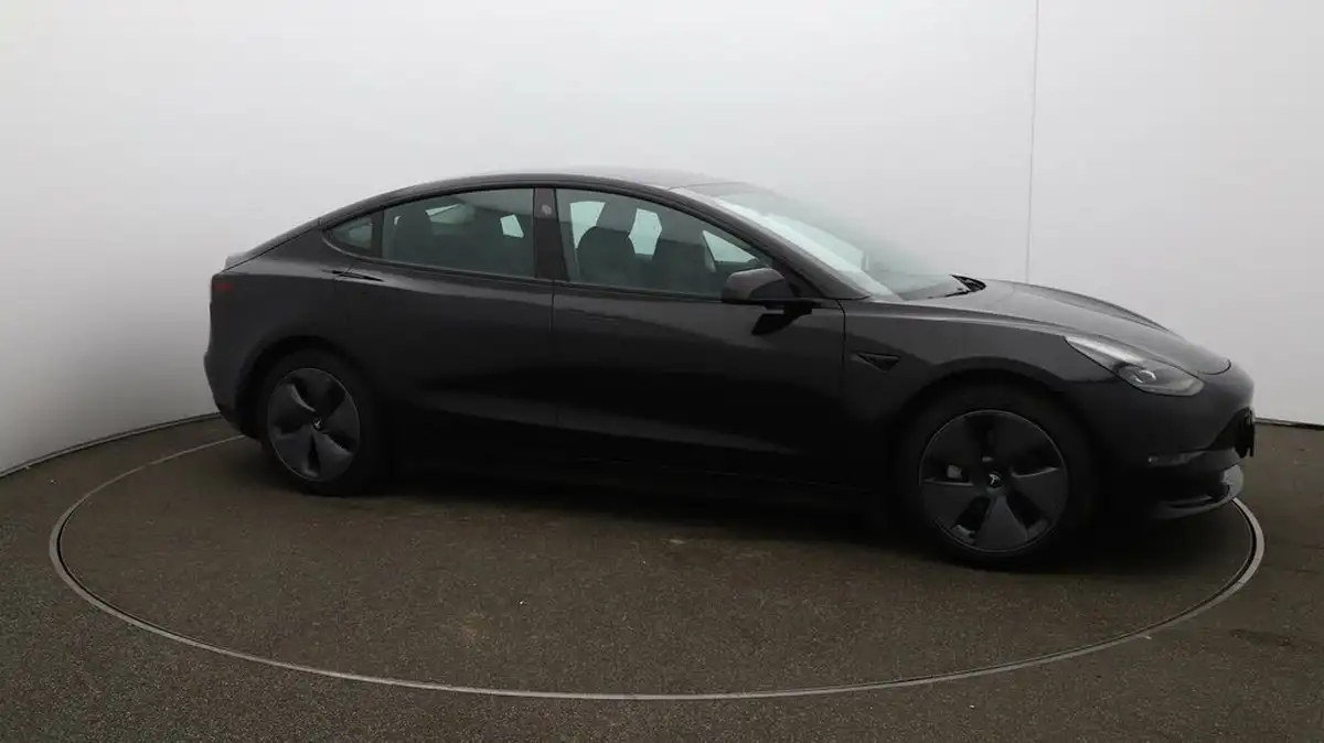 2021-tesla-model-3-e-long-range-4x4-big-43