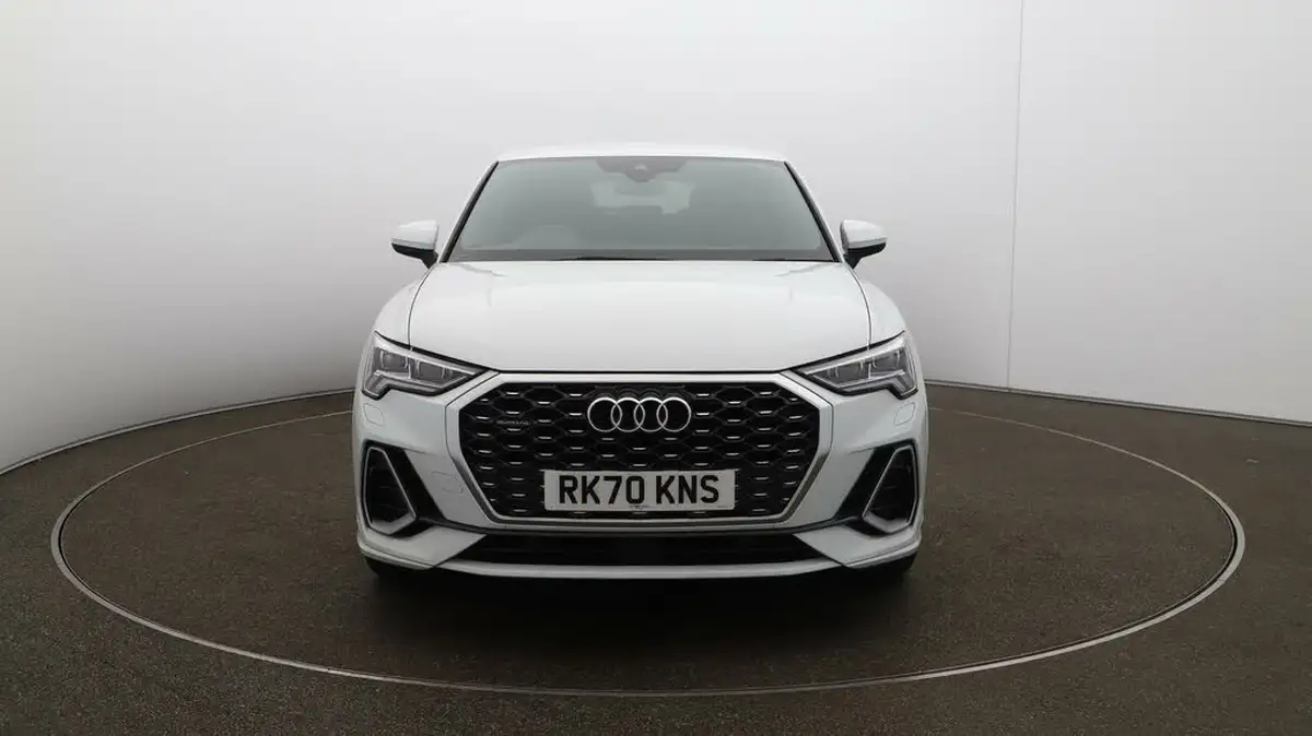2020-audi-q3-20-45-tfsi-s-line-sportback-big-2