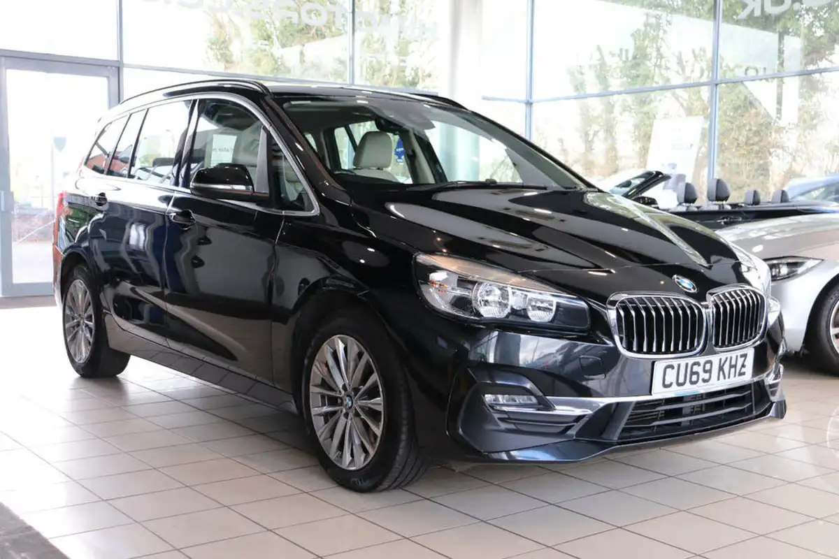 2019-bmw-2-series-20-220i-luxury-gran-big-9