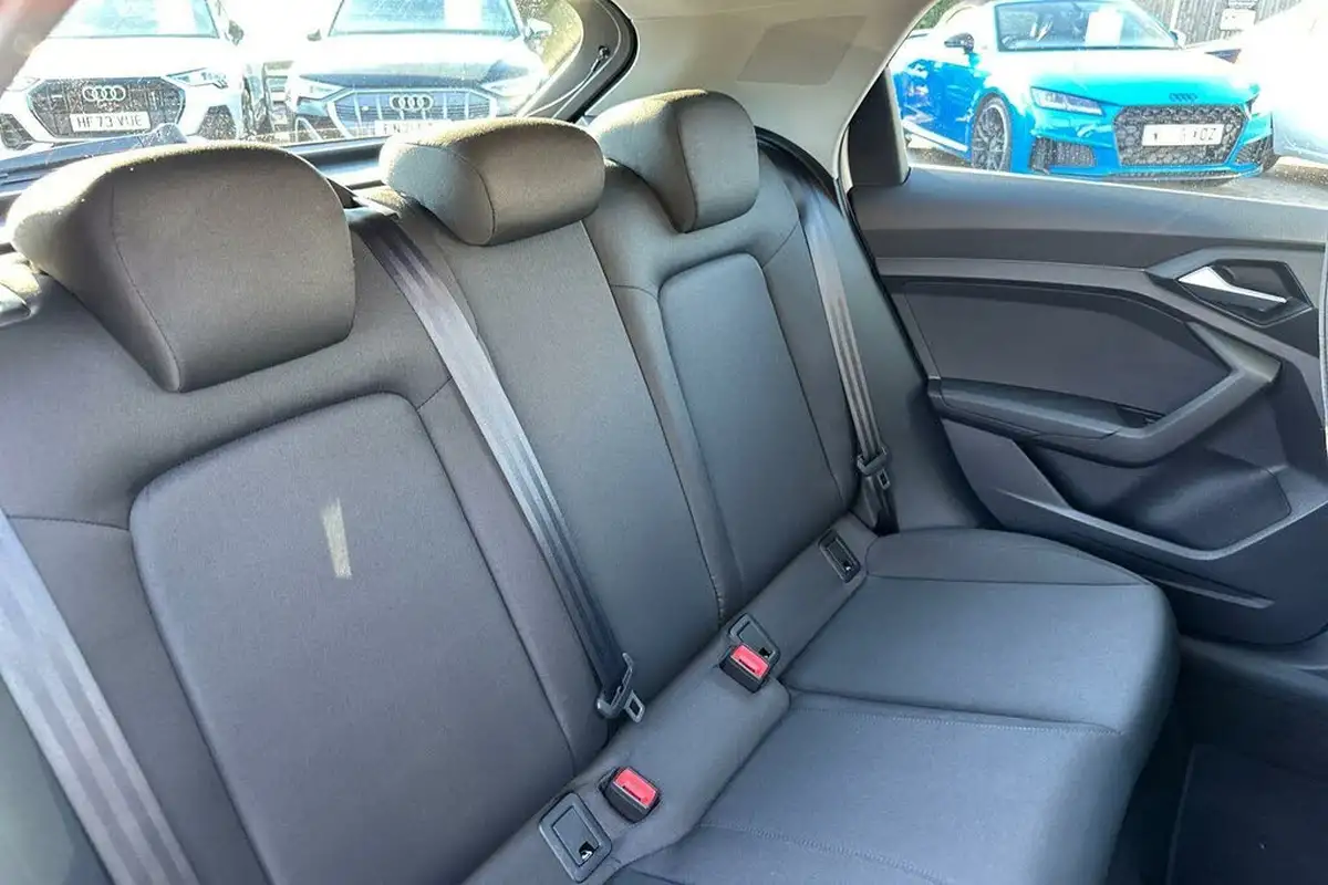 2021-audi-a1-10-25-tfsi-technik-s-tronic-big-27
