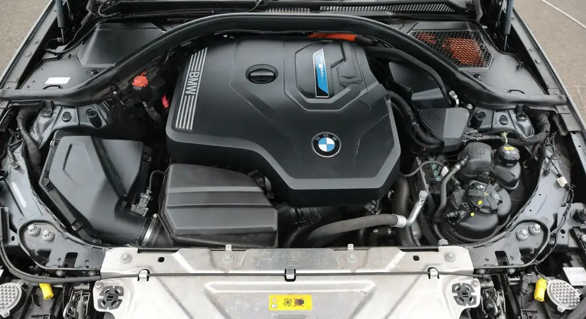 2022-bmw-3-series-20-330e-m-sport-touring-5d-big-19