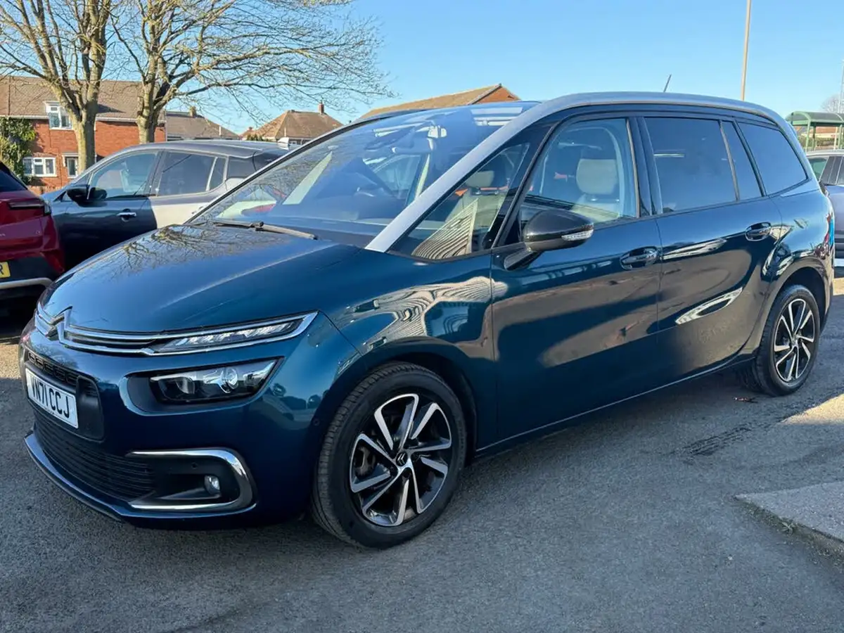 2021-citroen-grand-c4-spacetourer-12-puretech-shine-big-16