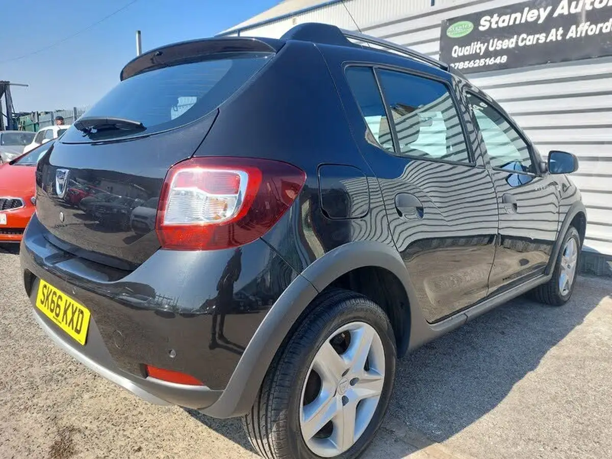2016-dacia-sandero-stepway-15dci-laureate-big-7
