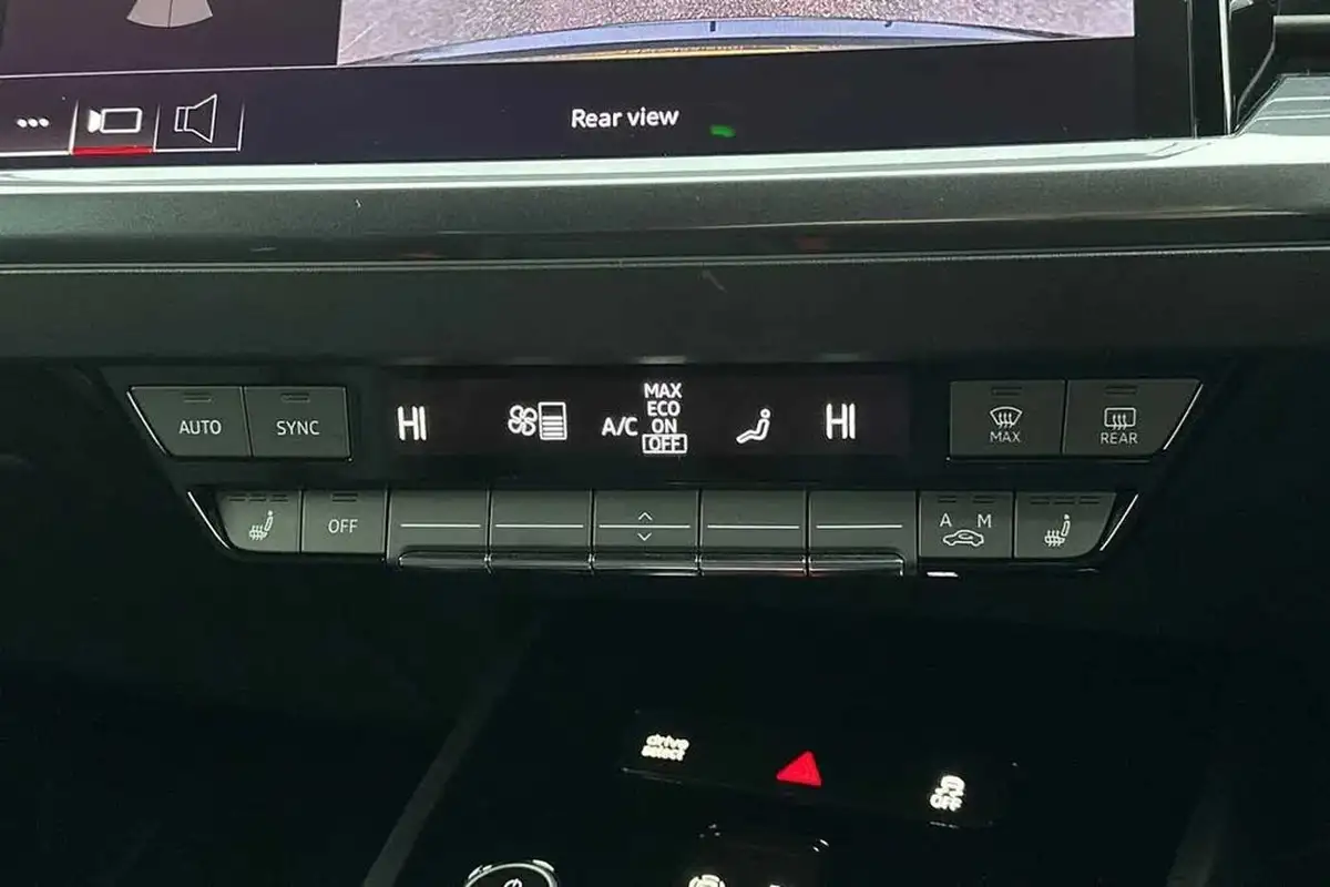 2024-audi-q4-e-tron-45e-s-line-sportback-auto-big-18