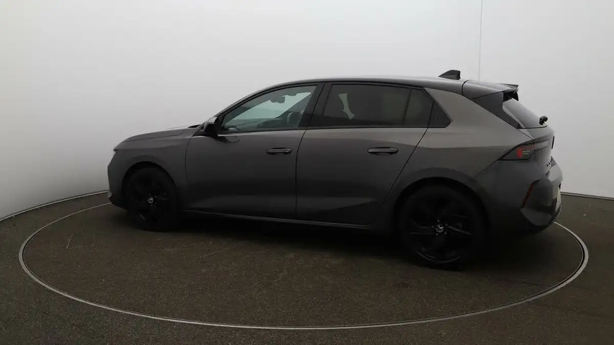 2023-vauxhall-astra-12-turbo-gs-hatchback-auto-big-44