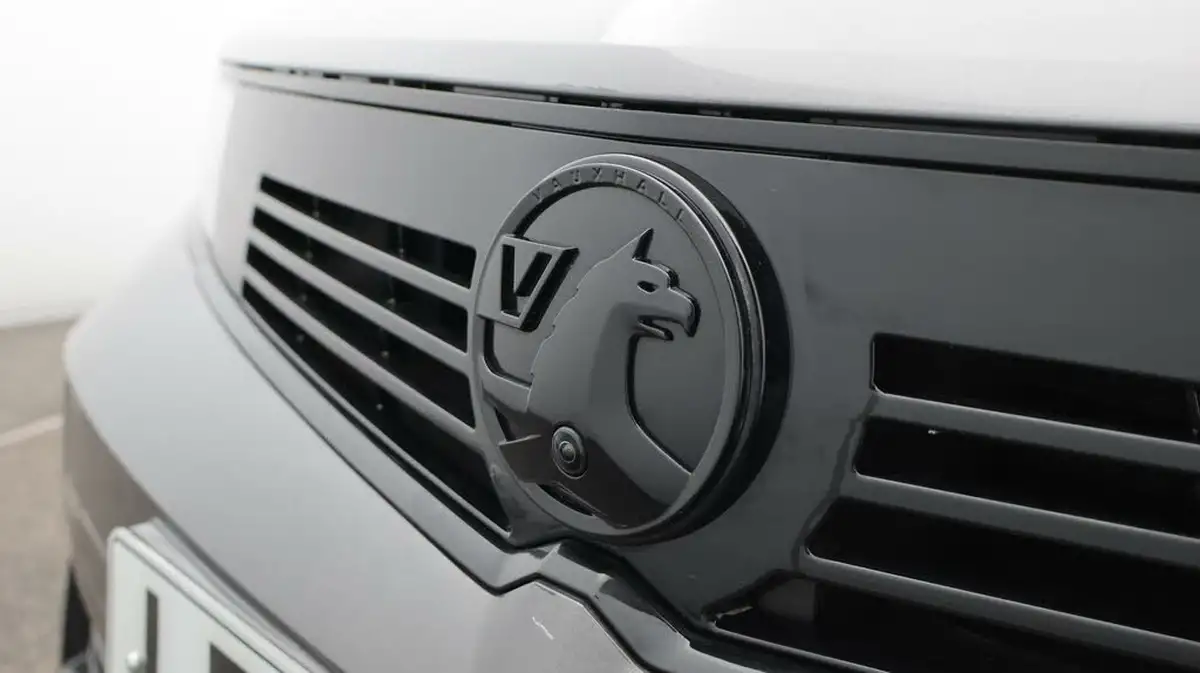 2023-vauxhall-astra-12-turbo-gs-hatchback-auto-big-20