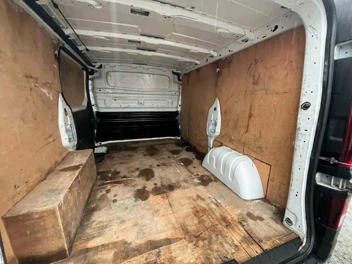 2021-renault-trafic-20dci-sl28-energy-120-business-big-16