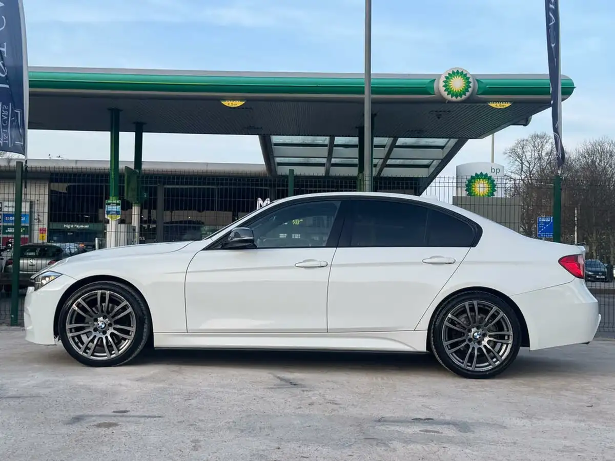 2013-bmw-3-series-20-328i-m-sport-ss-saloon-4d-big-19