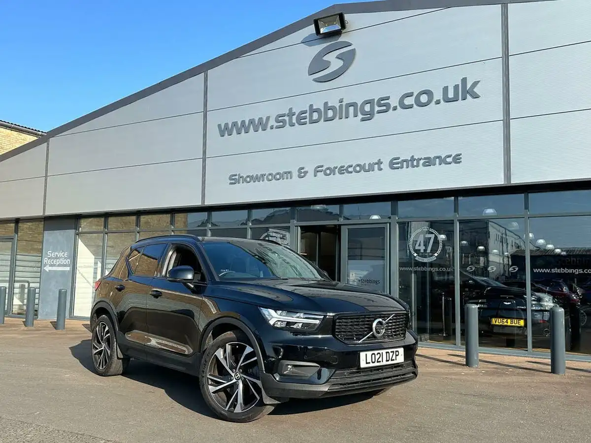 2021-volvo-xc40-15-t5-r-design-pro-262bhp-big-0