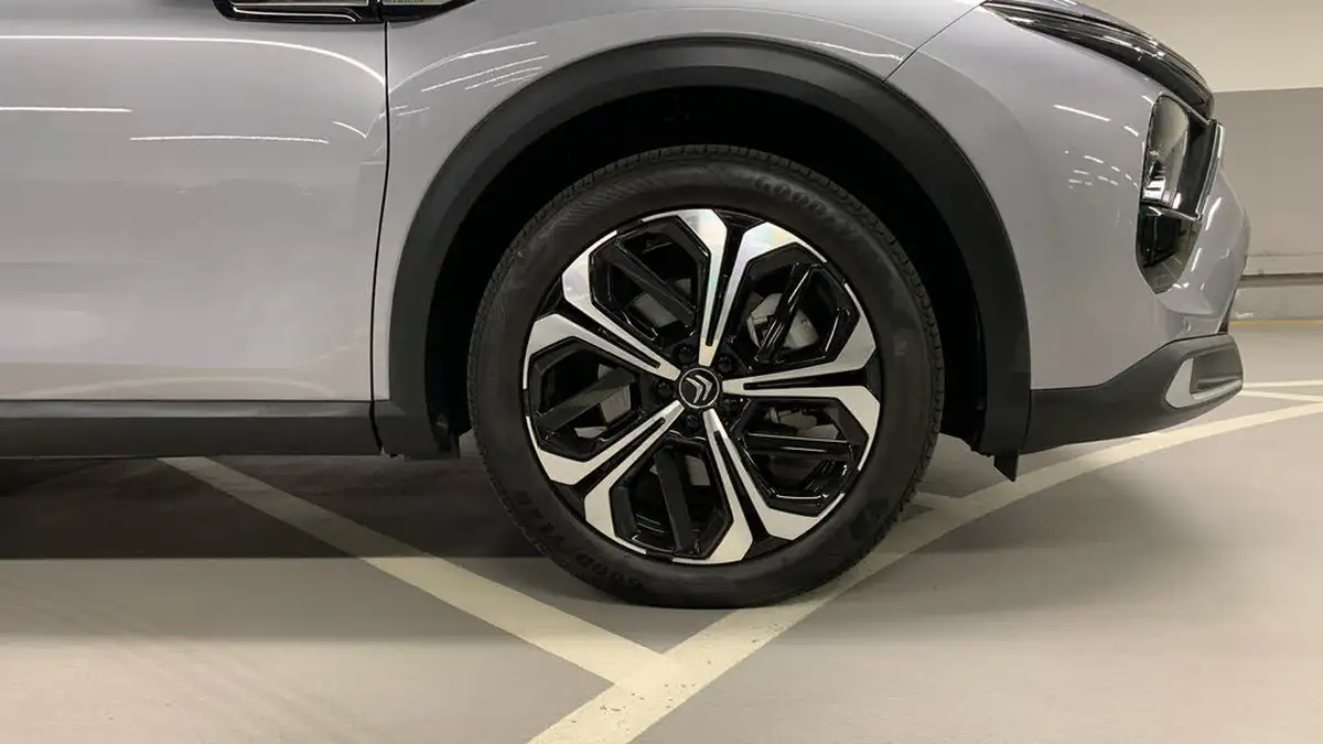 2023-citroen-c5-x-16-puretech-shine-225ps-plug-in-hybrid-e-eat8-big-16