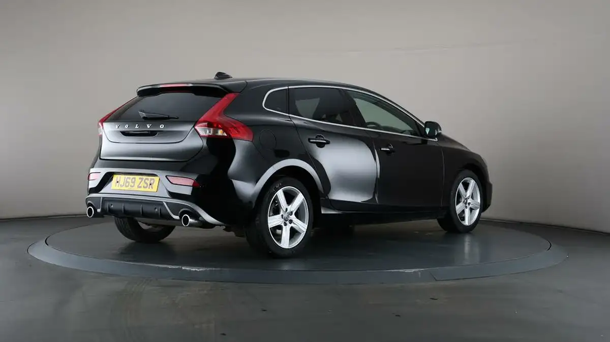 2019-volvo-v40-20td-d2-r-design-geartronic-big-63